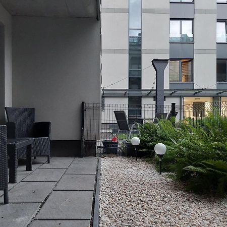 Garden Apartment Krasków Exteriör bild